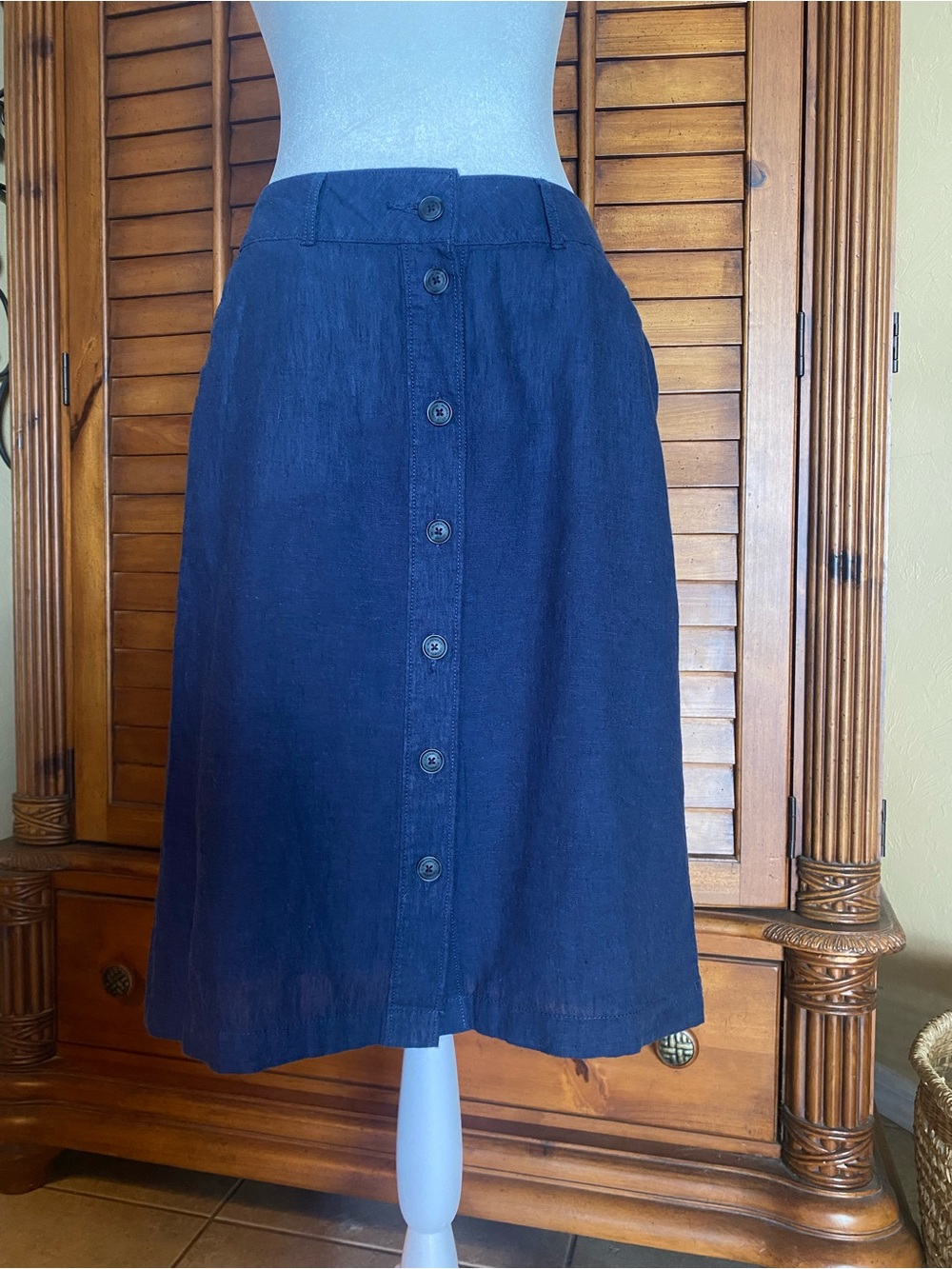 Liz Claiborne Navy Button-Front Midi Skirt